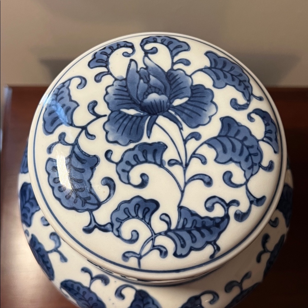 Large Vintage Blue & White Chinoiserie Double Happiness Tea Ginger Jar w/ Lid - Picture 5 of 10